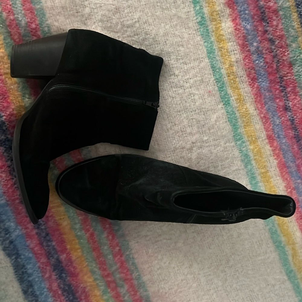 Madewell black suede boots